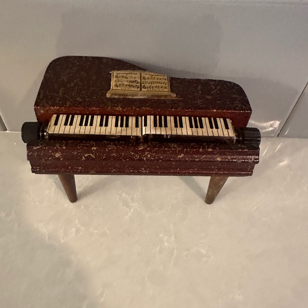 Vintage 1930’s  Bouton Novelty Wood Piano Mini Perfumes - Lilac & Gardenia